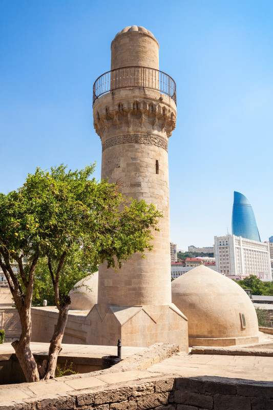 palace-shirvanshahs-is-15th-century-palace-built-by-shirvanshahs-located-old-city-baku-azerbaijan